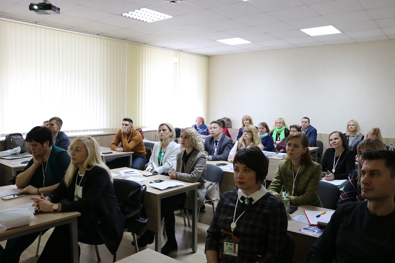 площ саликов